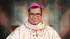 Uskup Agung dan 4 Pastor di Medan Positif Corona