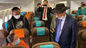 Menteri Yasonna Bawa Pulang Buronan Pembobol Bank BNI Senilai 1,7 Triliun dari Serbia