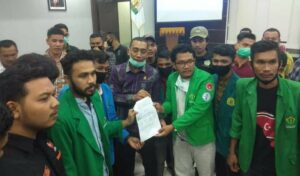15 Tahun Perdamaian Aceh Masih Banyak Masalah, Mahasiswa Petisi DPRA