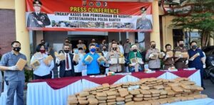 Polda Banten Gagalkan Penyelundupan 144 Kg Ganja Asal Aceh