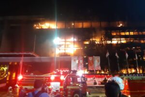 Kebakaran 11 Jam Hanguskan Seluruh Gedung Kejaksaan Agung