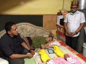 Didepan Haji Uma, Tangis Pon Citra Pecah Saat Ceritakan Perjuangan Obati Kanker Otak Istrinya