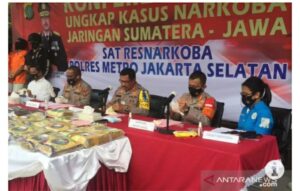 Polisi Gagalkan Penyelundupan 131 Sabu dalam Truk Batu Bata
