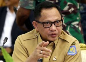 Tito Karnavian Sebut Air Wudhu’ Tak Mampu Bunuh Virus Corona