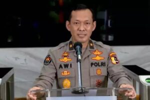 Kapolri Ganti Warna Seragam Satpam, Mirip Polisi Ada Pangkatnya