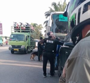 BNN Stop Bus Pelangi Asal Aceh, 30 Kilo Sabu Diamankan