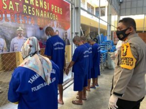 Bawa Sabu dengan Upah 40 Juta Dua Mahasisiwi Asal Bireuen Aceh Ditangkap