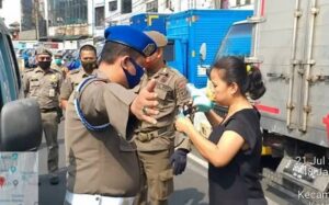 Wow! Pemprov DKI Panen Rp2,4 Miliar dari Hasil Razia Masker