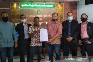 Didampingi 13 Pengacara, GERAM Gugat Plt Gubernur Aceh ke Pengadilan 1 Triliun