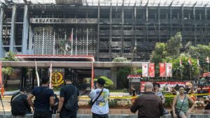 Kebakaran Gedung Kejaksaan Agung Disebabkan 5 Tukang Proyek Merokok