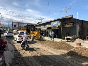 Berkat Perjuangan Abang Fadhli, Akhirnya Jalan Akses ke Samalanga Diperbaiki