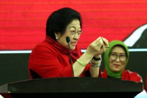 Curhat Dituduh PKI, Megawati: Jelek-jelek Gini, Saya Manusia Unik Lho!