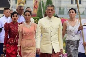 Kisah Raja Thailand dan 20 Selir yang Diisolasi di Jerman karena Covid-19