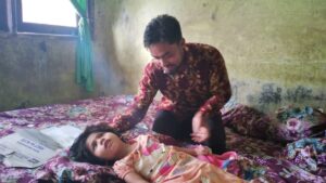Alia Humaira, Bocah Lumpuh asal Peusangan Butuh Uluran Tangan Dermawan