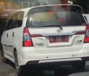 Terciduk, Mobil Dinas Pejabat Aceh Dipakai Jalan-jalan ke Berastagi
