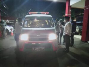 Jenazah Laskar FPI Tiba di Petamburan, Teriakan Allahu Akbar Menggema