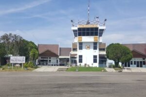 Selundunpkan 1 Kg Sabu, Pasangan Asal Bireuen Diringkus di Bandara Malkussaleh