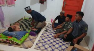 Relawan Geutanyoe Serahkan Bantuan Warga Aceh di Eropa untuk Imum Yub