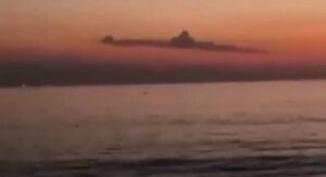 Gempar, Muncul Awan Mirip Kapal Selam Nanggala 402 di Langit Bali