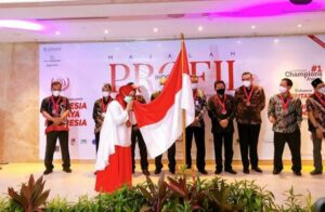 Raih Penghargaan ke 4 di Tahun 2021, Hj Rizayati: Apa yang Kita Tanam Itu yang Kita Tuai