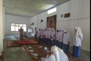 Rohis Almujtahid SMAN 1 Sukamakmur Adakan Pengajian