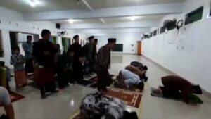 Shalat Tarawih Tercepat, 23 Rakaat Selesai Hanya 6 Menit