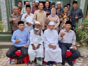 Lebaran Ketiga, Hj. Rizayati Gelar Syukuran Pasca Kesembuhan Putra Pertamanya di Bireuen