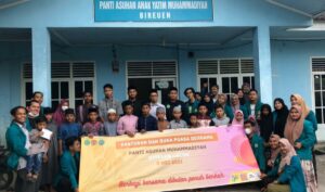 BEM FISIP Al Muslim Gelar Buka Puasa Bersama dan Santuni Anak Yatim di Panti Asuhan