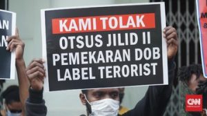 Warga Papua Demo Tolak Otsus dan Desak Militer Ditarik