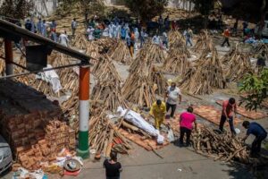 Belajar Dari ‘Tsunami’ Covid19 di India