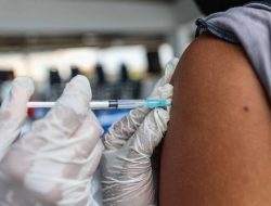 Warga Lumajang Meninggal Sehari Usai Divaksin Astrazeneca