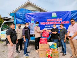Tempuh 17 Jam, Dinsos Serahkan Bantuan di Aceh Tenggara