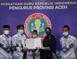 Anggota DPR RI ini Aceh Komit Perjuangkan Guru Honorer