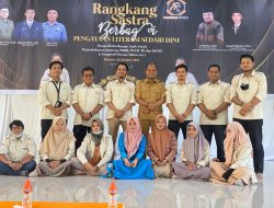 Rangkang Sastra Bagikan Ribuan Buku Baca Untuk Perpustakaan Gampong