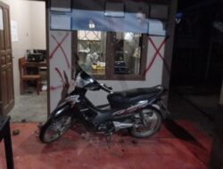 Kecewa Terhadap Keuchik, Kantor Desa Blang Samagadeng Pandrah Diamuk Massa