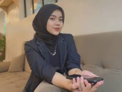 Depresi Putus Cinta, Mahasiswi Cantik ini B*nuh Diri di Makam Ayahnya