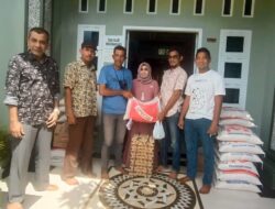 Jelang Maulid Akbar, Hj. Rizayati Bagikan 1.000 Paket Sembako dan Santuni Yatim Piatu di Bireuen