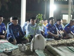 Rombongan Demokrat Aceh Ziarah Makam Waled Marhaban