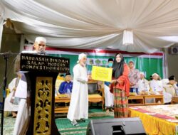 Hj. Rizayati Bantu Pembangunan Mesjid dan Klinik Senilai 4,8 Miliar di Ponpes Thohir Yasin NTB