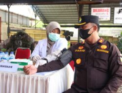 Kejari Bireuen Gelar Vaksinasi Booster Dosis ke 3 untuk Seluruh Pegawai