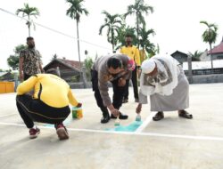 AKBP Mike Hardy Cat Lapangan Volley Bersama Ulama di Bireuen