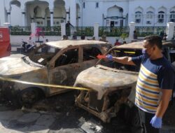 Polisi: Kebakaran Mobil di Banda Aceh Murni karena Korsleting