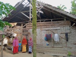 Bertahun-tahun Hidup di Gubuk, Kasummi dan Keluarga Butuh Bantuan Pemerintah