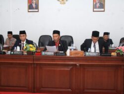 DPRK Bireuen Usulkan Pemberhentian Bupati Muzakkar A Gani