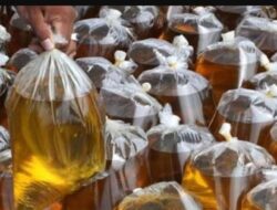 Beli Minyak Goreng Curah Harus Pakai Peduli Lindungi Mulai 27 Juni