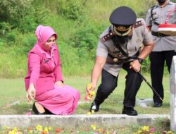 Hari Bhayangkara ke 76, Kapolres Aceh Utara Pimpin Upacara di Makam Pahlawan