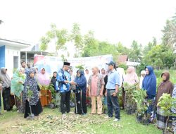 Demokrat Bireuen Salurkan 3.500 Bibit Tanaman Aspirasi Muslim untuk Petani