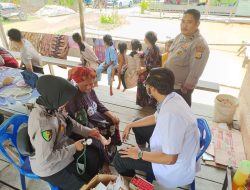 Urkes Polres Subulussalam Berikan Pelayanan Kesehatan Gratis untuk Korban Banjir