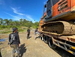 Polisi Gerebek Dua Lokasi Illegal Mining, 12 Pelaku dan 2 Ekskavator Diamankan