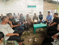 Berkunjung ke Rumah Imam Masykur, Demokrat Bireuen Sampaikan Pesan AHY dan Teuku Rifky